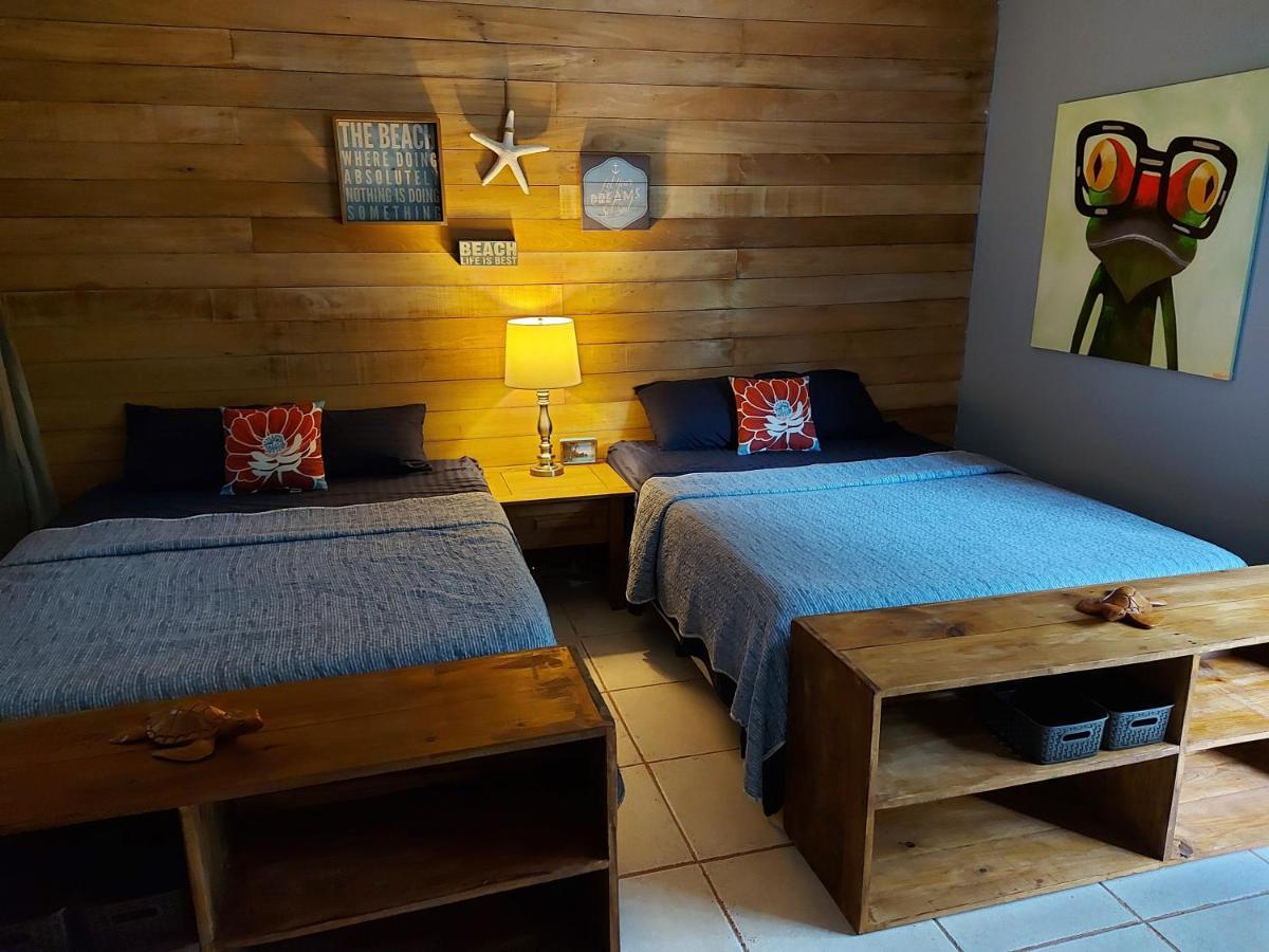 Casa Oceana Bed & Breakfast 보카스 타운 외부 사진